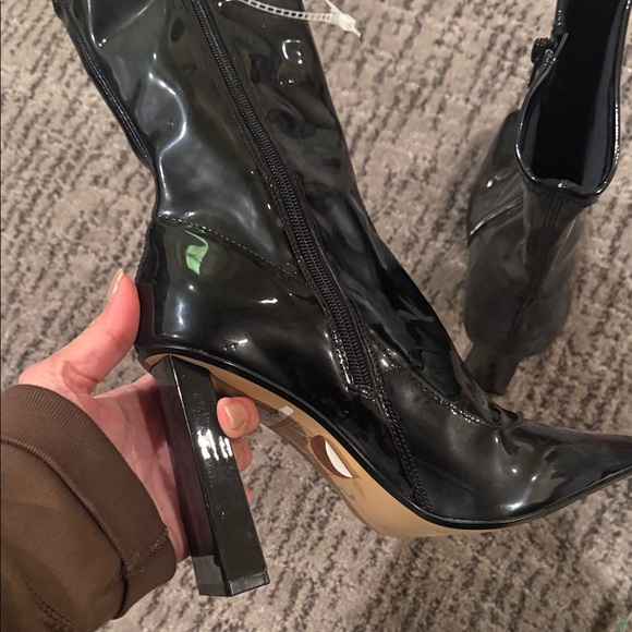 Aldo Shiny Black Heeled Boots - Picture 8 of 10